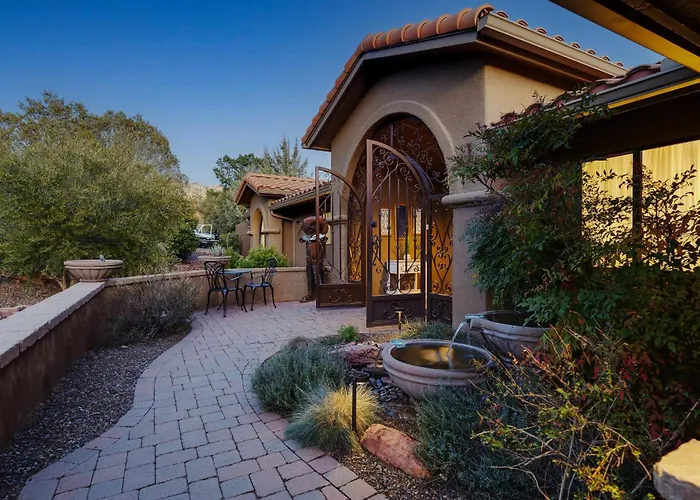 Mammoth Rock Splendor Family Home-close To Town, Huge & Game Sedona