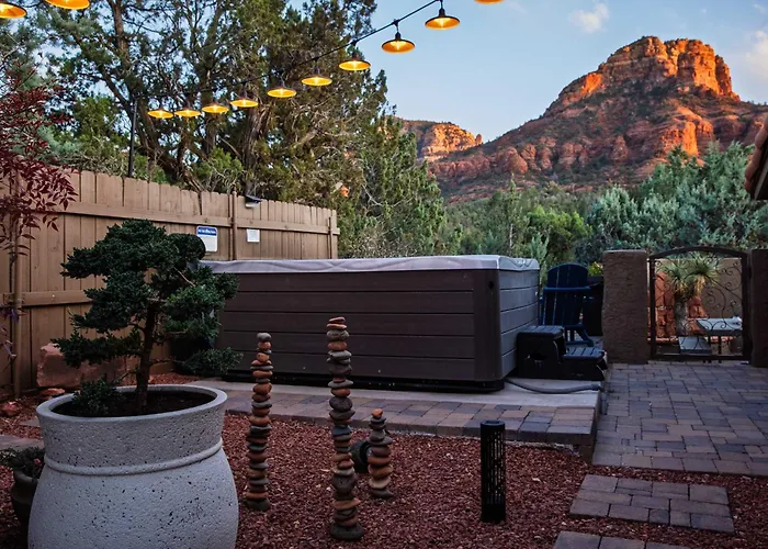 Holiday home Mammoth Rock Splendor Family Home-close To Town, Huge & Game